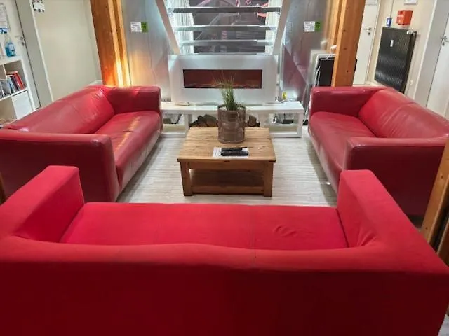 Хостел My Brand Boardinghouse Hamburg Volksdorf